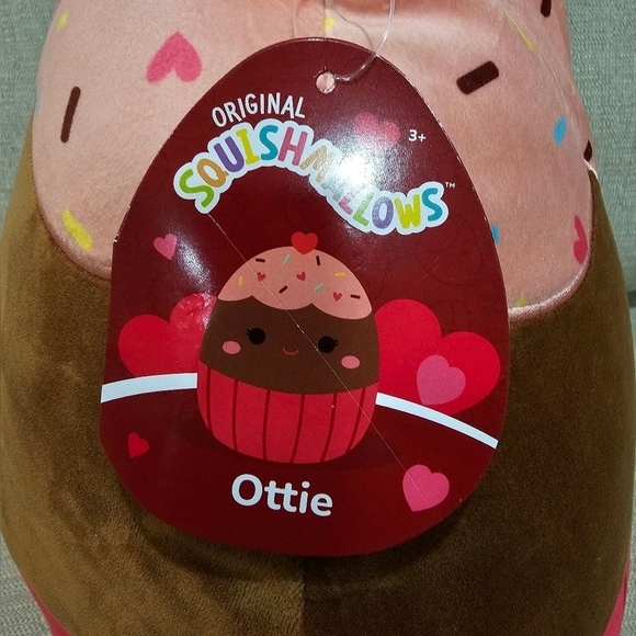 Squishmallow Kellytoy Valentine Squad Plush Toy, 12" Ottie The Cupcake, NWT - Picture 4 of 8